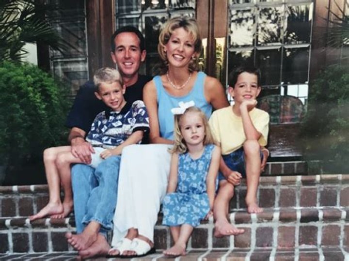 Cindy Elliott Nationality, Age: Where Was Chase Elliott Mother Born? Facts To Know